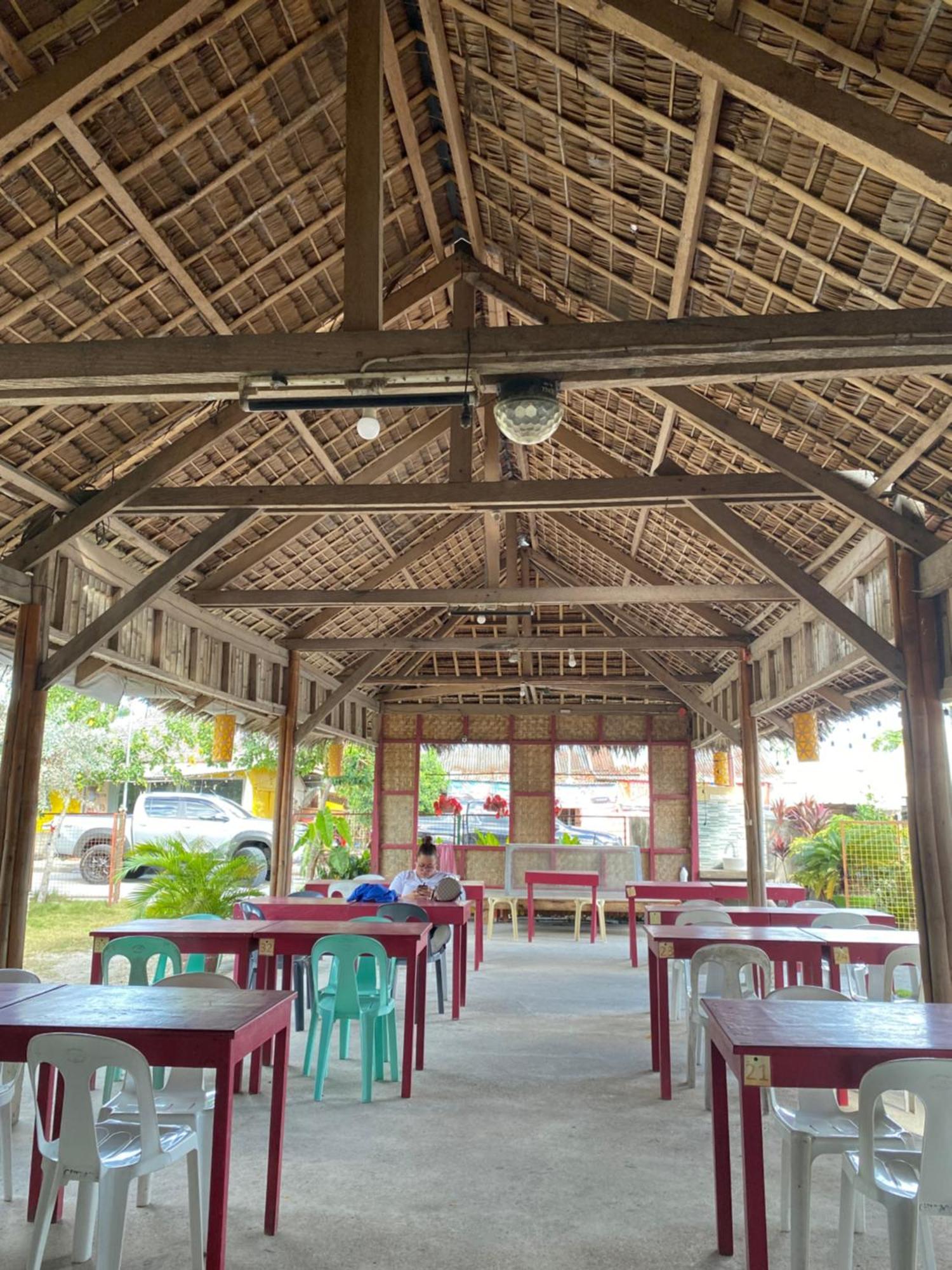 Roca'S Homestay Backpackers Chalet Batuan Bagian luar foto